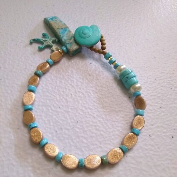 Coastal Cowgirl! Sea Sediment Jasper + Starfish + Shell Beaded Loop Bracelet - Picture 5 of 11